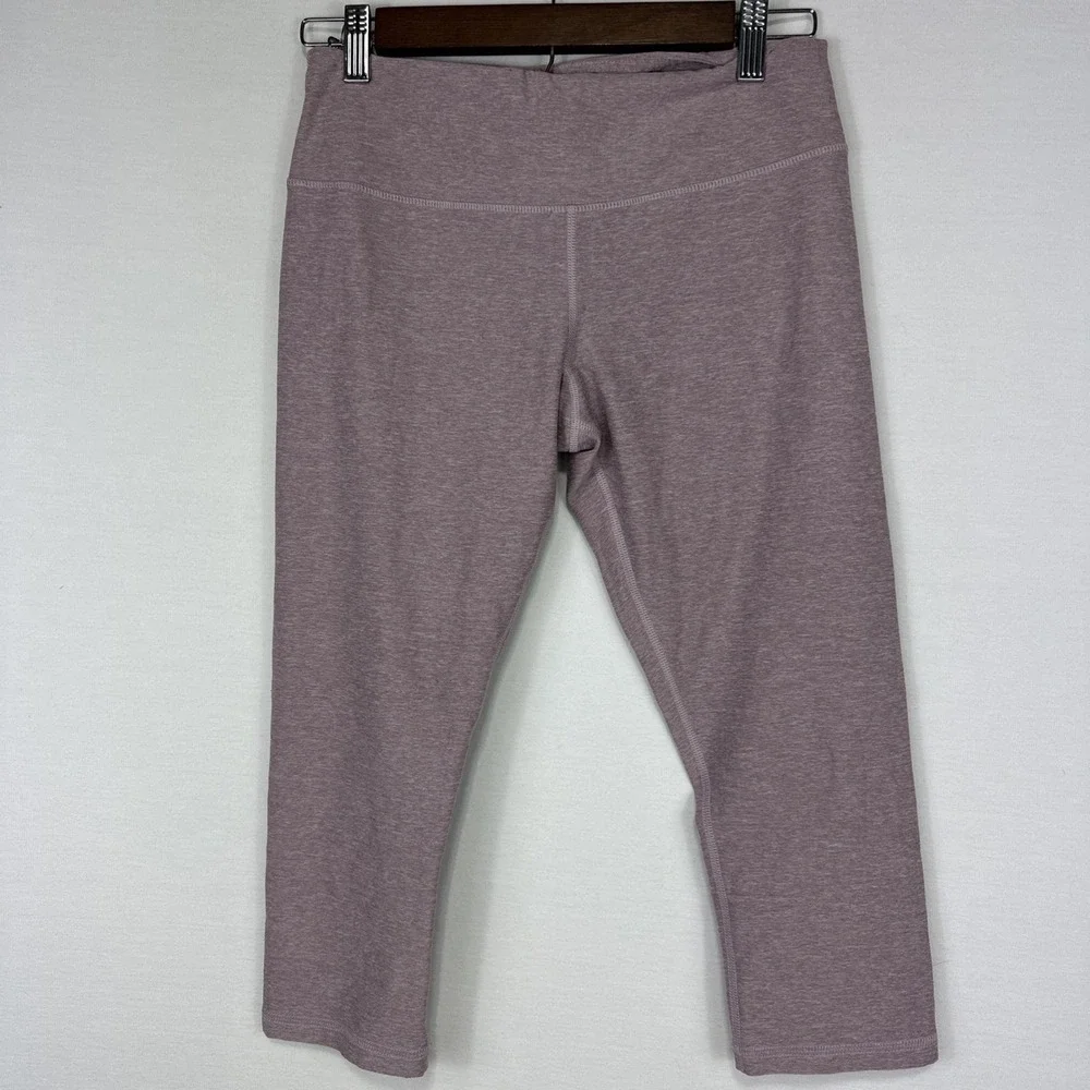 Scorpio Sol Capri Leggings Women's‎ Small Purple Activewear Cropped Stretch Gym